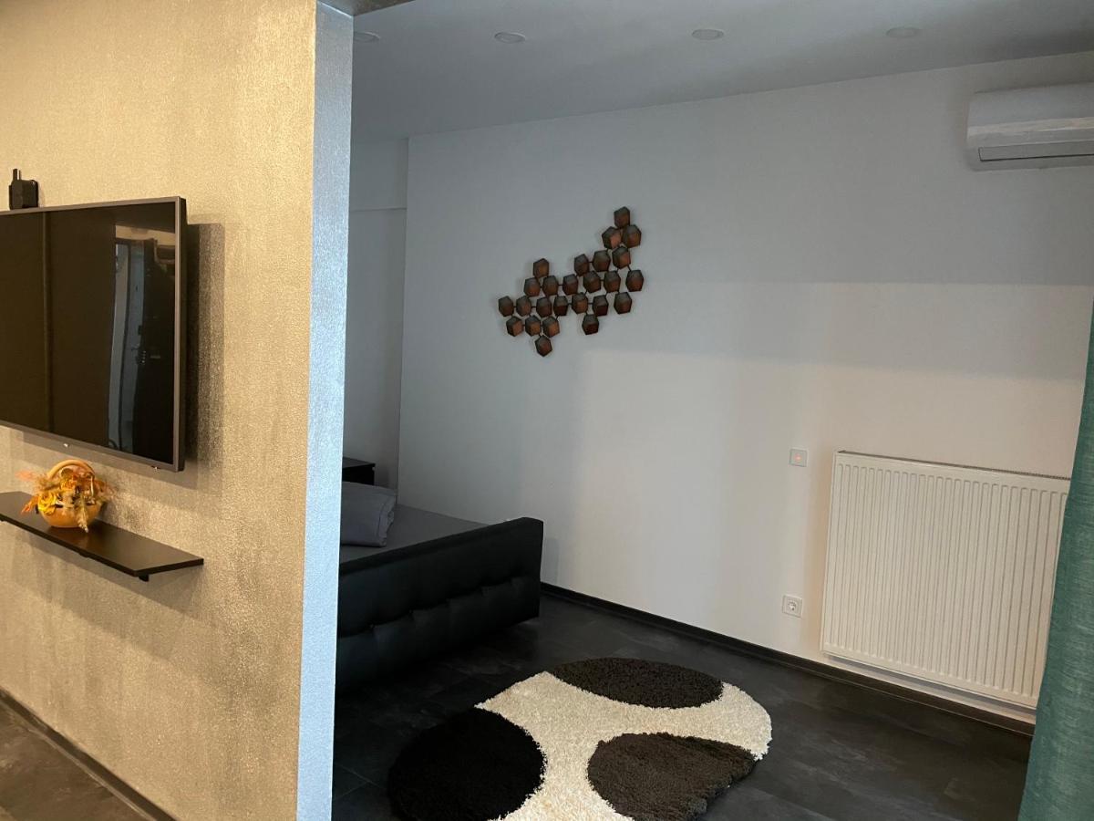 Stylish Westpark 2 Residence Lake View W8 Bucharest Exterior photo